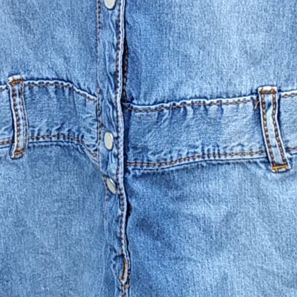 Girl's Carter's Blue Denim Button Up Dress with Pocket & Belt Loops - 6 - Picture 5 of 12